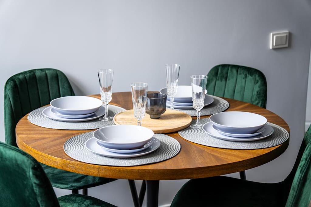 Modern Flat In Old Town Kaunas - Free Parking & Self Check-In 외부 사진
